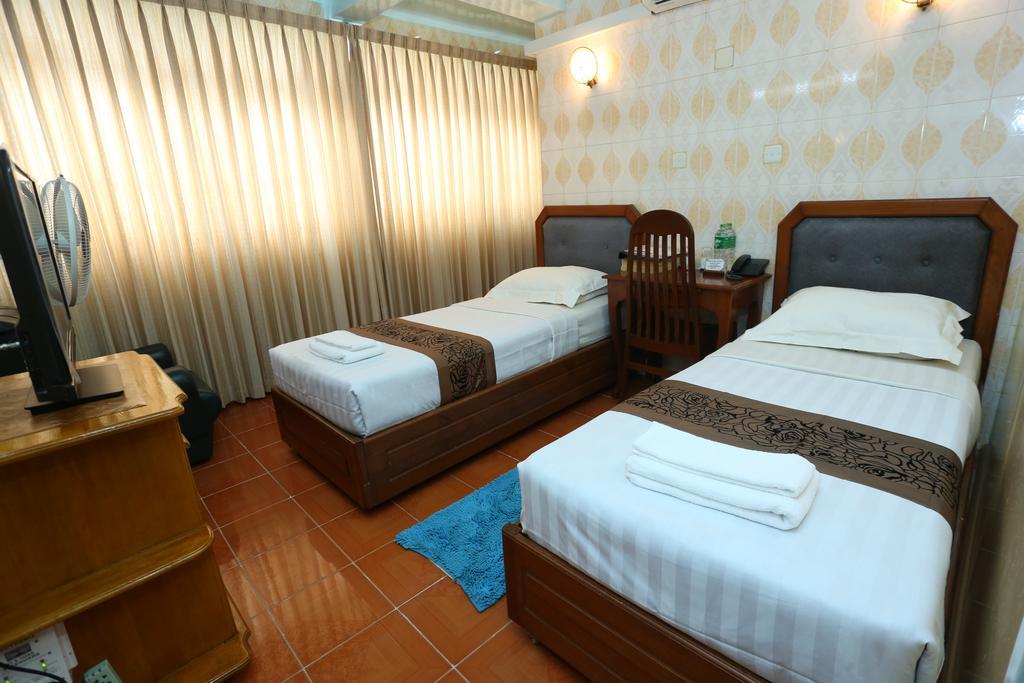 Beautyland Hotel II Yangon Bagian luar foto