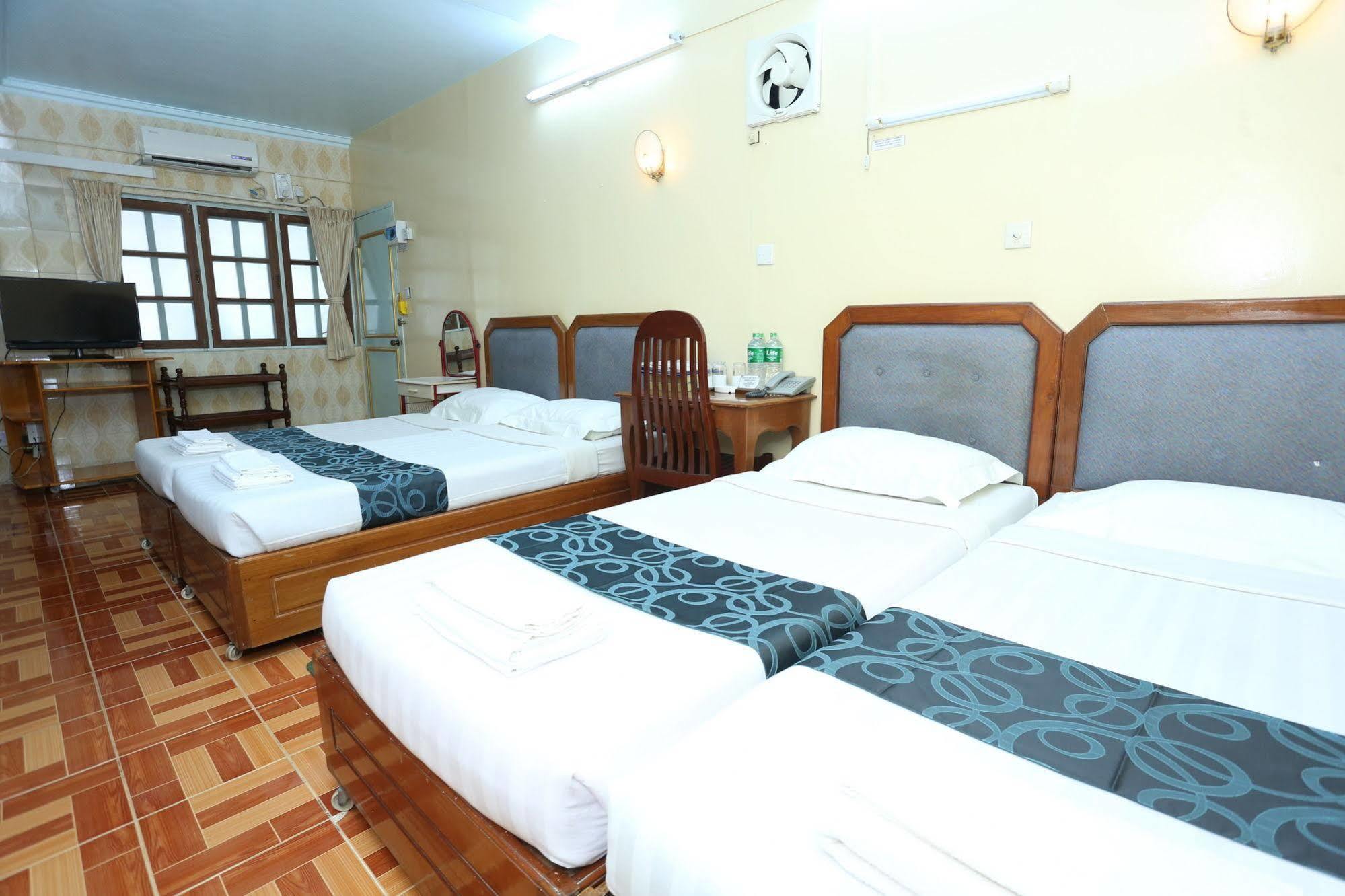 Beautyland Hotel II Yangon Bagian luar foto