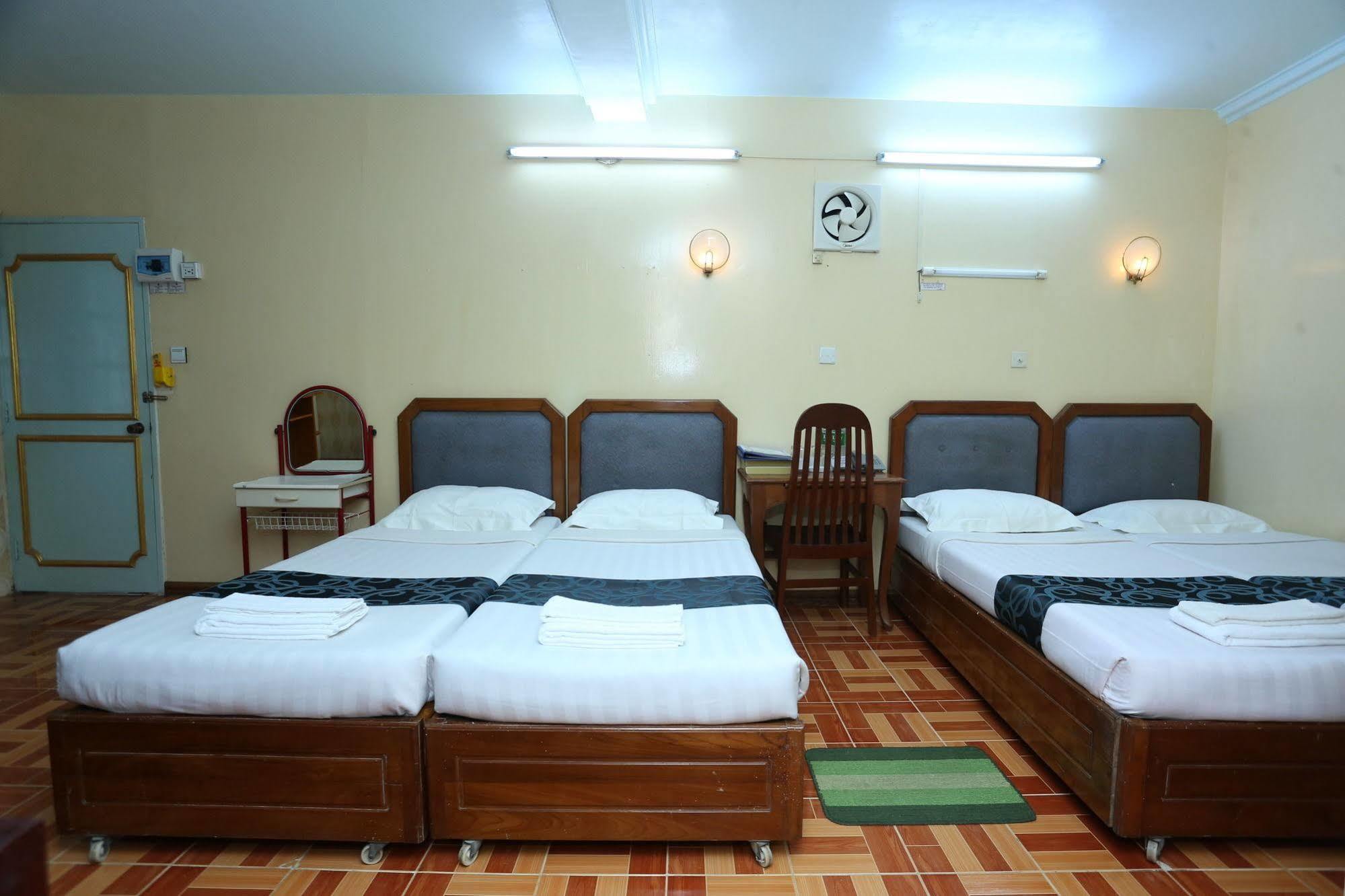 Beautyland Hotel II Yangon Bagian luar foto